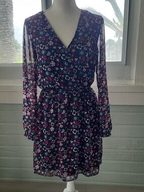 Express Navy Floral Long Sleeve V-Neck Dress with Pink Accents